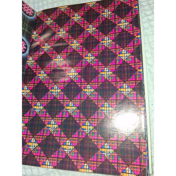 Giftwraps By Artists: Art Deco Holiday Designs Book With 16 Tear-Out Sheets - Picture 9 of 12